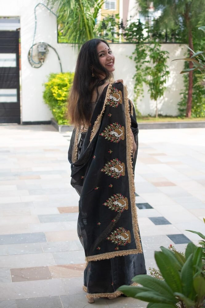 MESCHE Women's Jimmy Organza Saree with Diamond & Resham Buddha Embroidery With Unstiched Blouse Piece.
