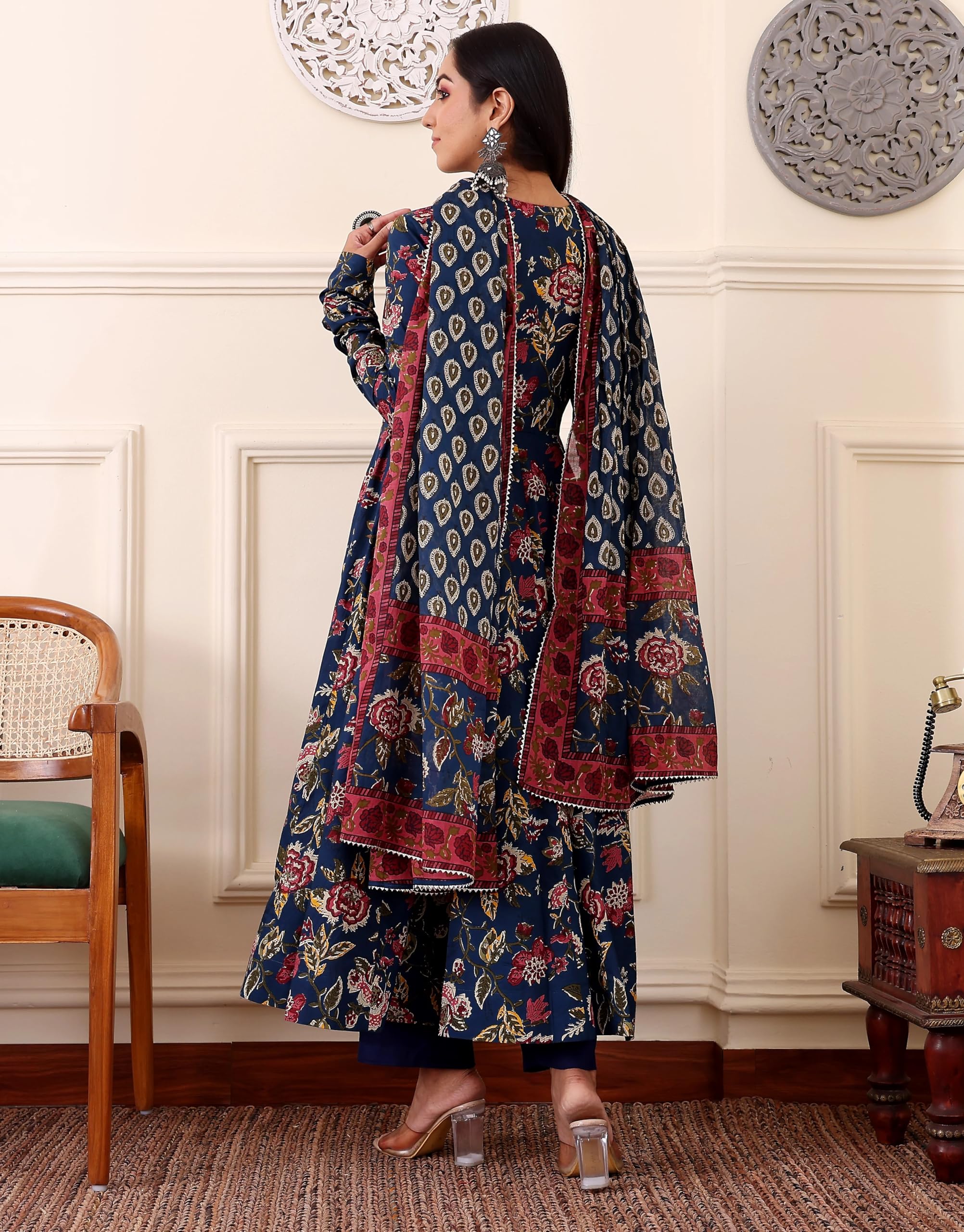 KLOSIA Women Printed Anarkali Kurta and Pant with Dupatta (in, Alpha, M, Blue) - Image 7