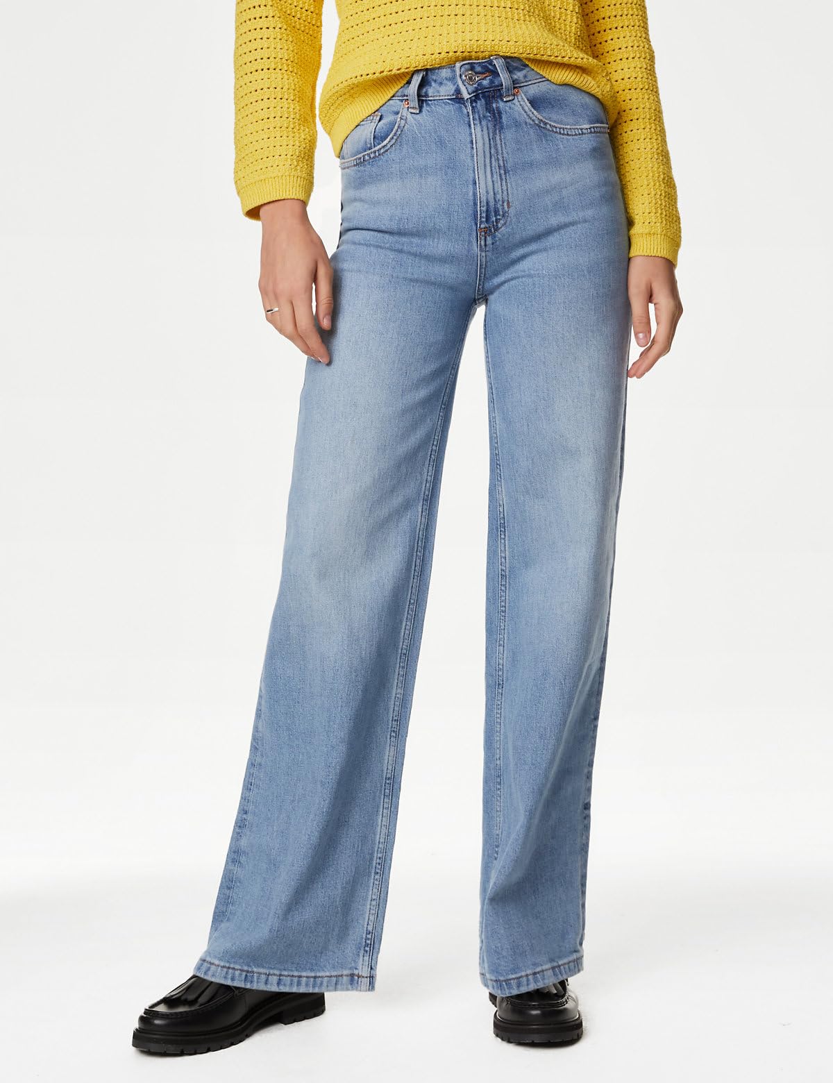 Marks & Spencer Women's Relaxed Jeans (60542262014_Light Denim - Image 4