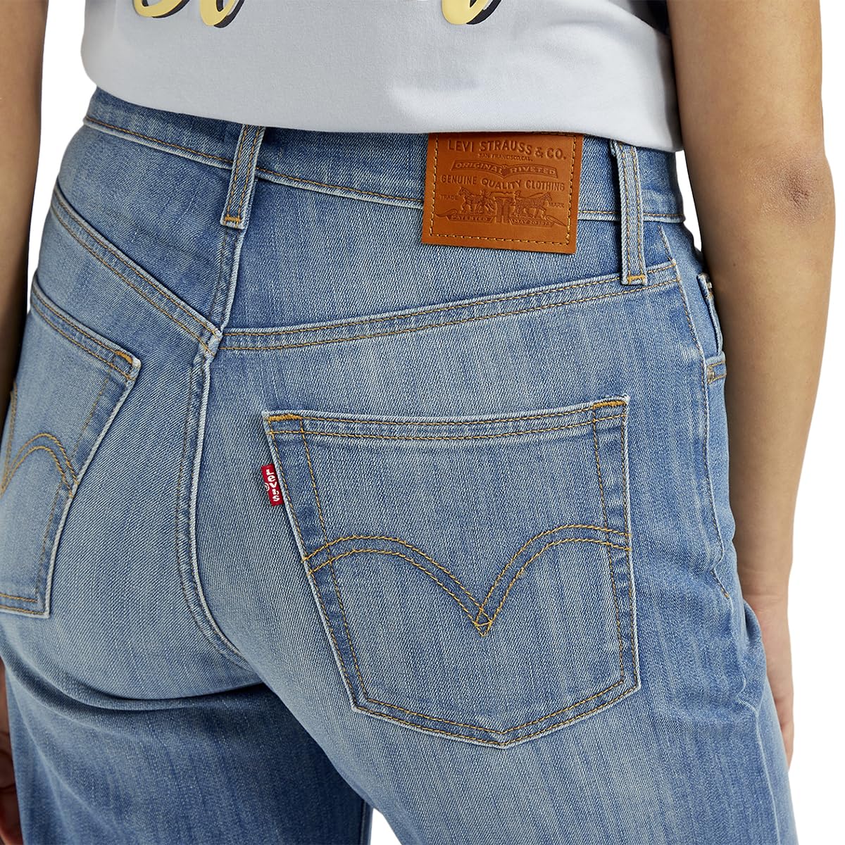 Levi's Women's Classic Jeans (A8275-0009 Blue - Image 4