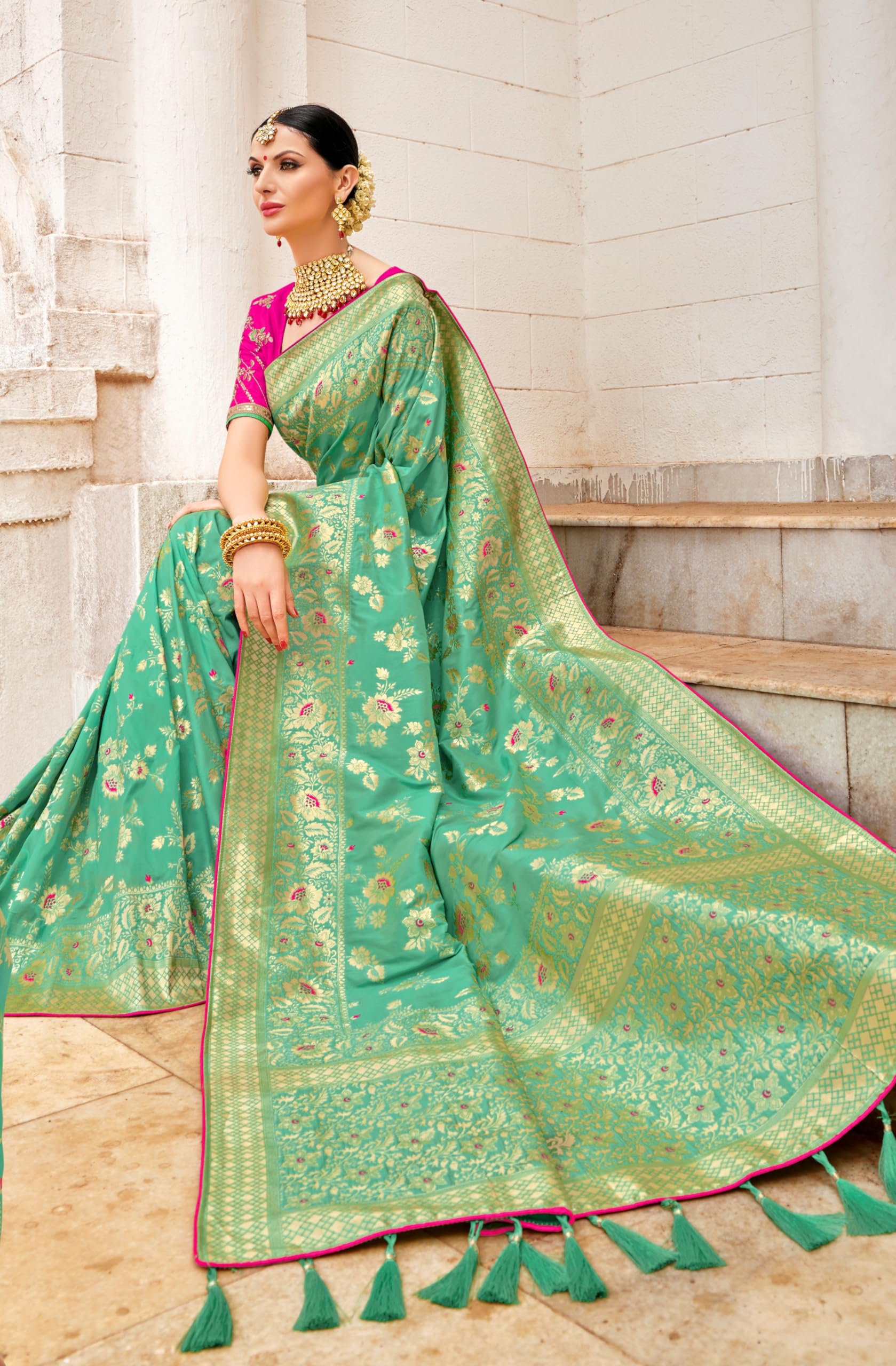 Monjolika Fashion Women's Woven Silk Saree With Blouse Piece (37769_Color_Light Green) - Image 7