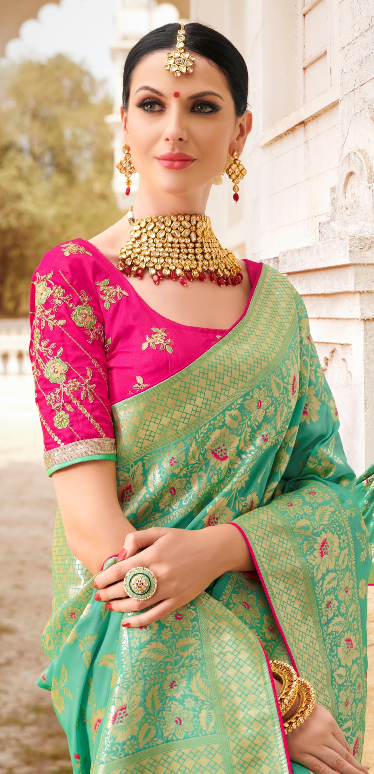 Monjolika Fashion Women's Woven Silk Saree With Blouse Piece (37769_Color_Light Green) - Image 5