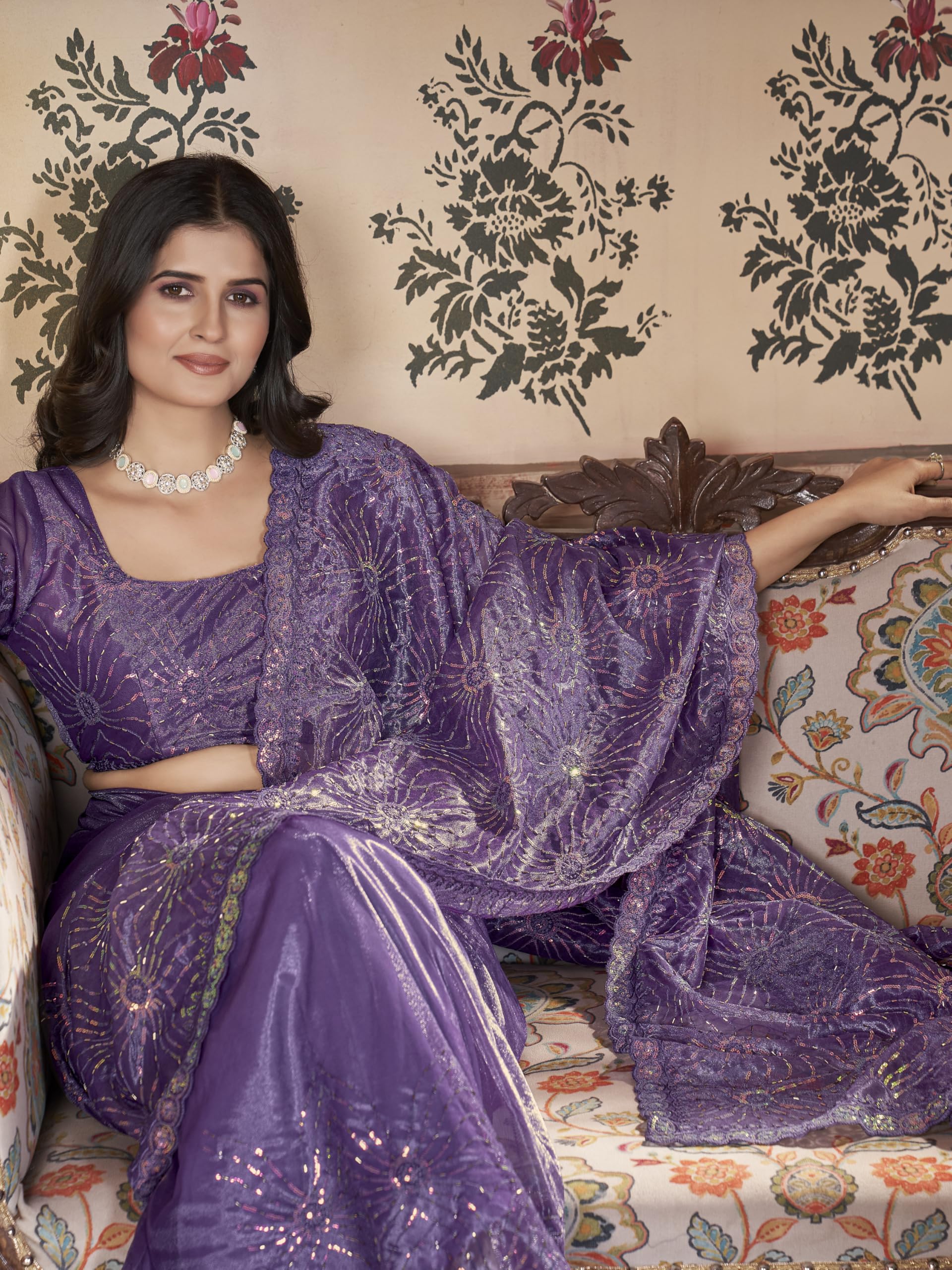 Vintro Tissue Net Embroidered Saree with Two-Tone Sequence & Thread Work - Image 4