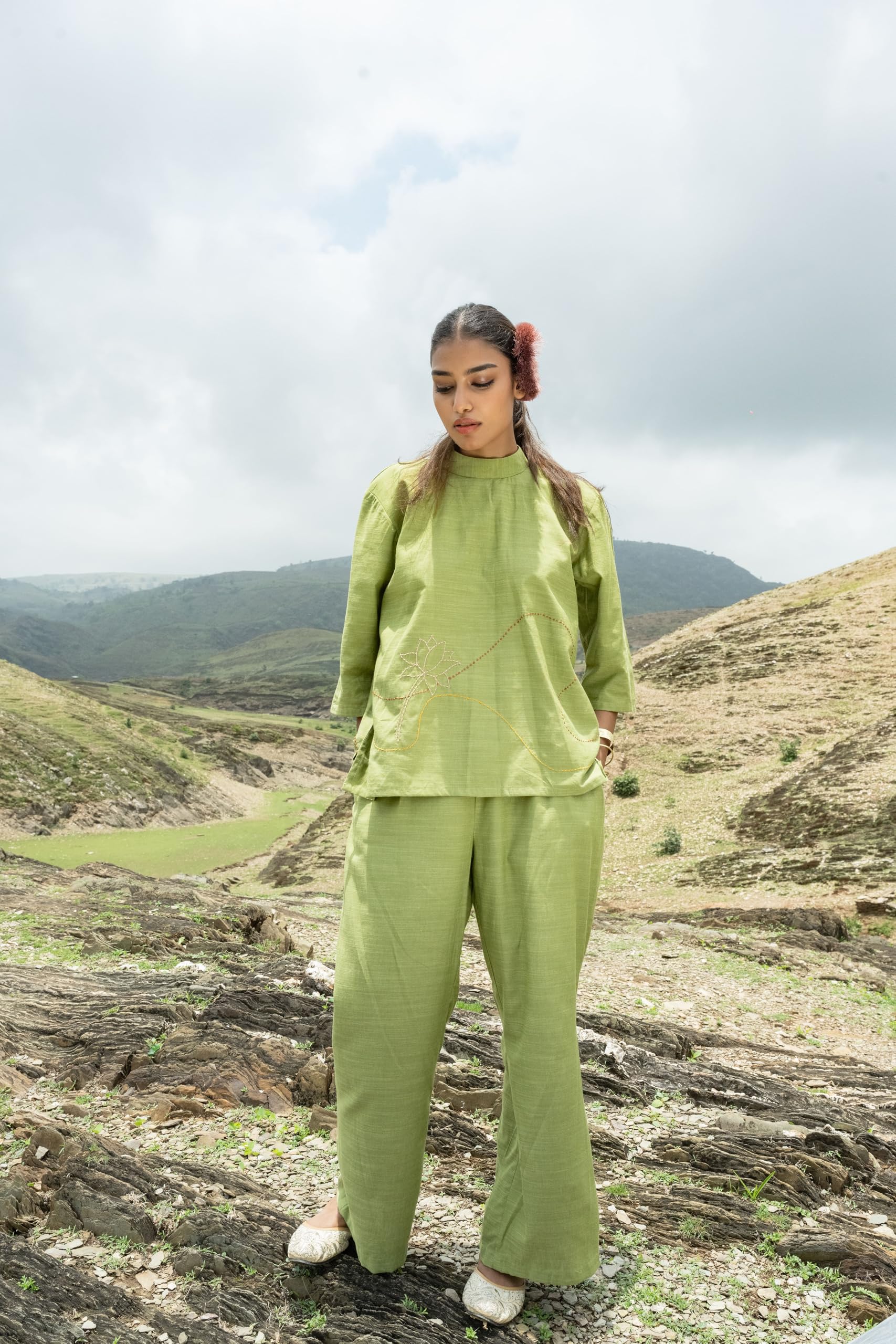 MIORAH Co-ord Set for Women & Girls, Slub Cotton Co- Ord Set with Closed Neck for Women’s, Regular Fit with Hand Embroidery and 3/4th Sleeve (Colour- Pista Green, Size- M) - Image 7