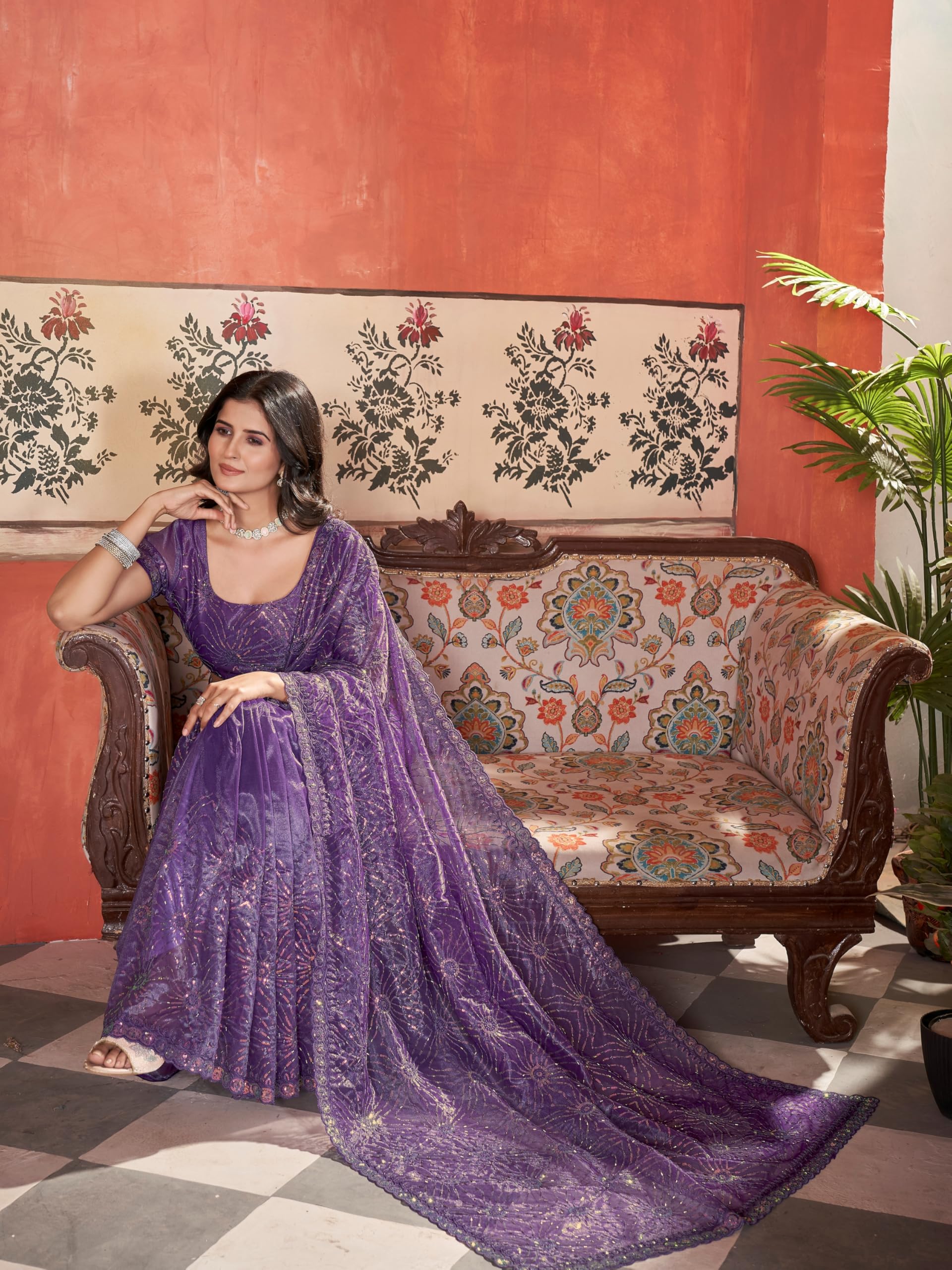 Vintro Tissue Net Embroidered Saree with Two-Tone Sequence & Thread Work - Image 5